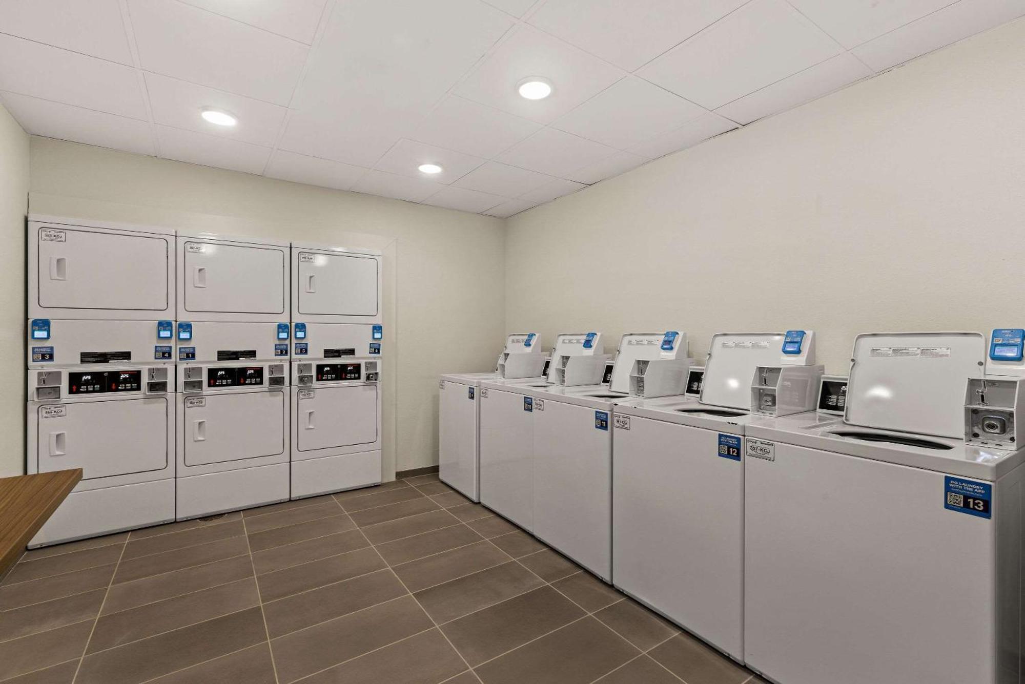 Everhome Suites Τεμέκουλα
 Εξωτερικό φωτογραφία